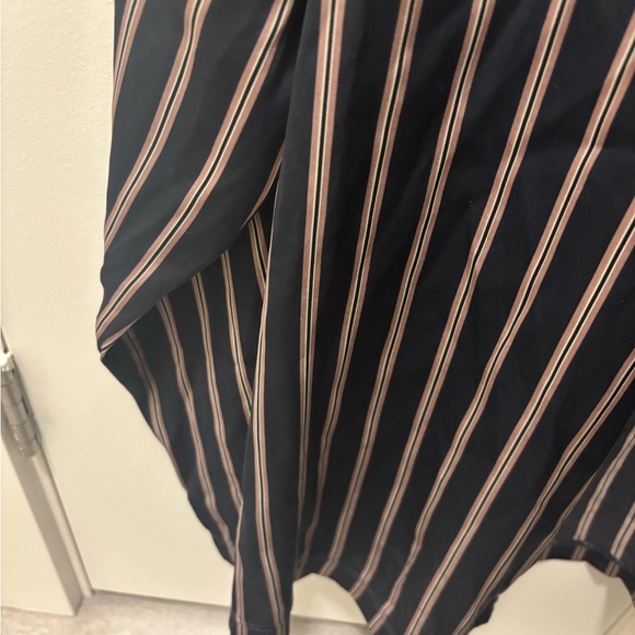 Striped Size Medium Pyjamas - Picture 4 of 14